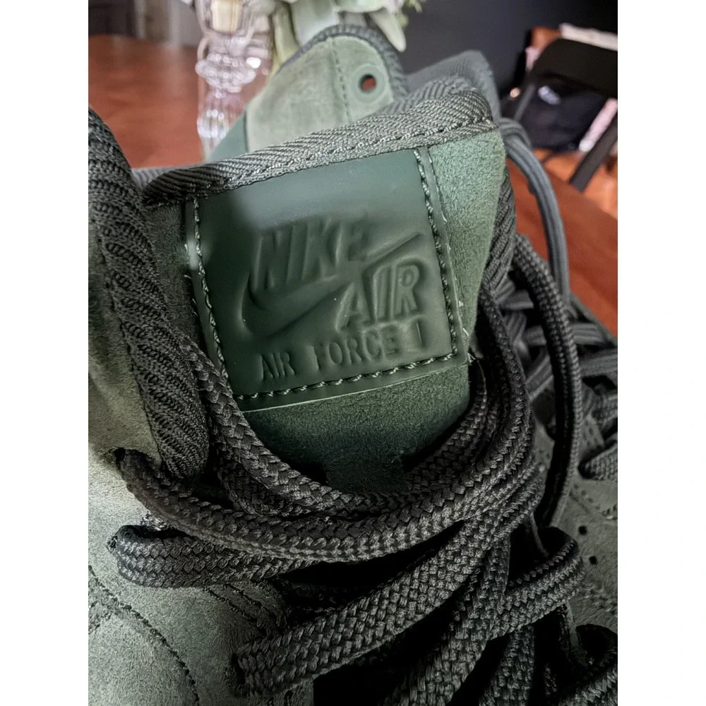 Nike Air Force 1 High Forest Green Suede Gum Sole Sneakers Womens High Top AF1
